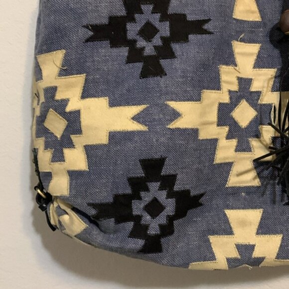 Lucky Brand Canvas Tote - Picture 3 of 7